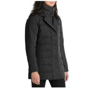 Nau dual down jacket in caviar size large coat